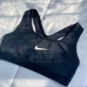 nike swoosh sports bra🏋🏻‍♀️🏃🏻‍♀️💦